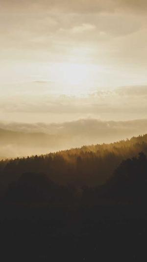 万篇长征 - 黑料不打烊截图5